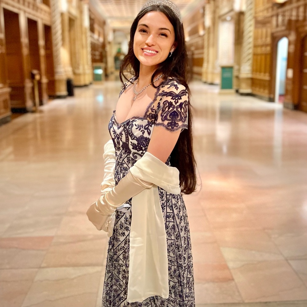 Marchesa Notte Blue Lace Sweetheart Neckline Gown | Size 0